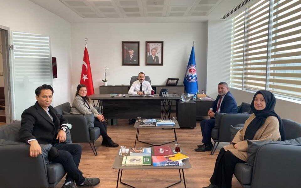 Derneğimizin Yönetimi Trabzon Büyükşehir Belediyesi Strateji Geliştirme Dairesi Başkanına Ziyaret Etti.