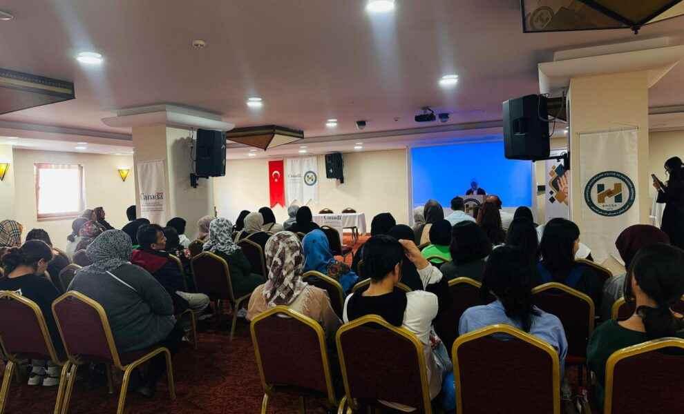 دختران توانمند، جامعه سالم و آینده ای درخشان – برنامه آموزشی